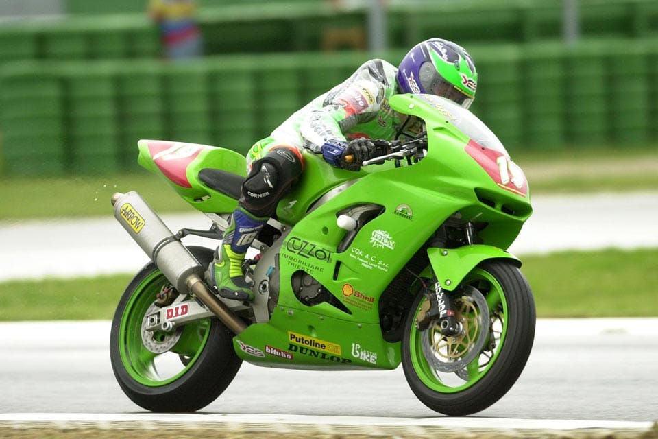 055_R4_Emili_action