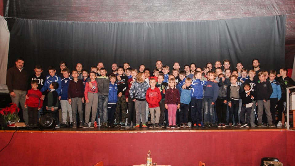 015-nogVesnaBozicnica2017