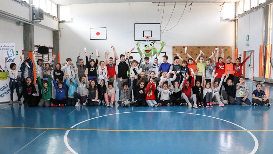 Špeter Slovenov - šolski šport; ZSŠDI