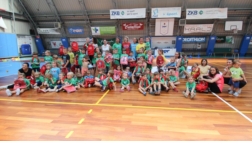 Trst, Stadion 1. maj - šolski šport