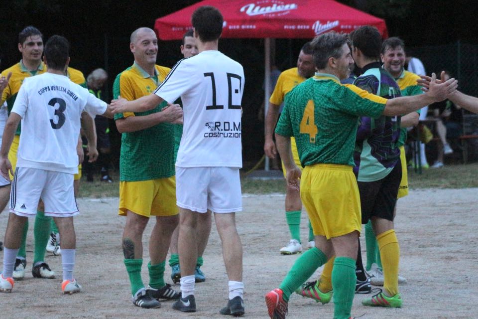 Padriče (Trst) - balinanje, nogomet in pikado