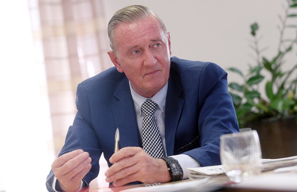 12. maj 2015 - Gorazd Žmavc, portret.Foto: Robert Balen   ( tags: Notranja - Torek - 12052015 - zmavc13 )