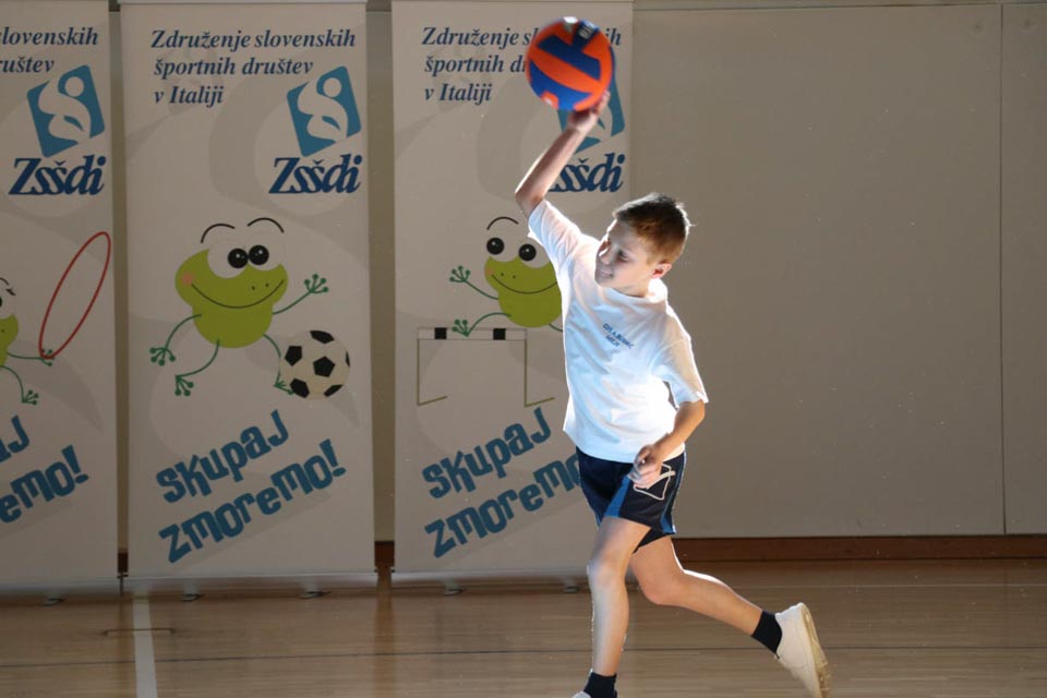 Skokičin vrtiljak Dolina