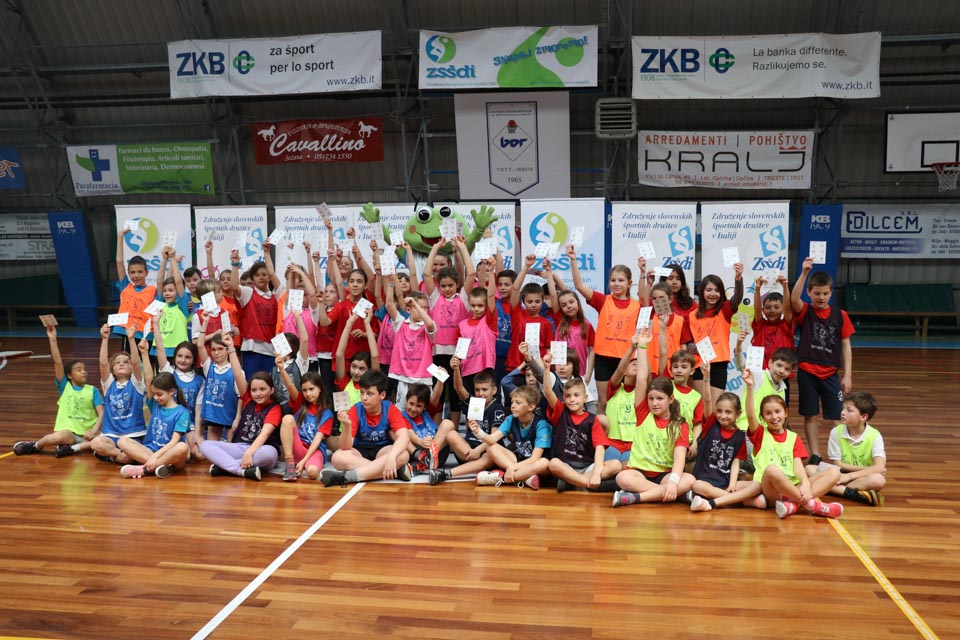 Skokičin vrtiljak na Stadionu 1. maja