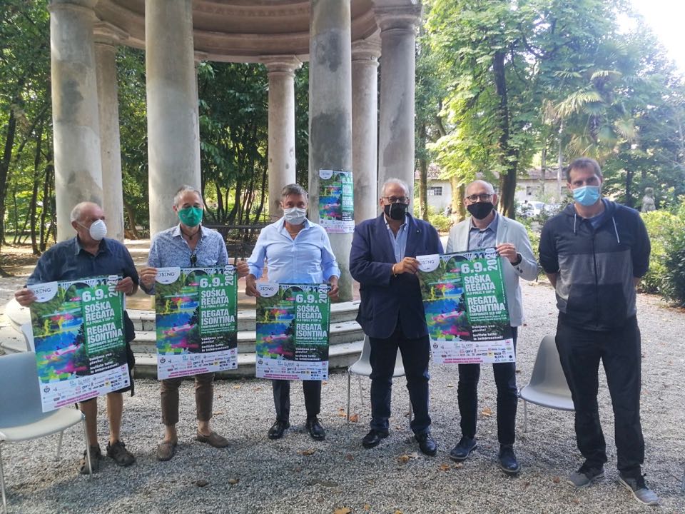 Gorica - kajak; organizatorji Kajak klub Šilec, Kajak klub Soške elektrarne, ZSŠDI in Športna zveza Nova Gorica; pod pokroviteljstvom občin Gorica in Nova Gorica.