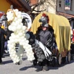 Pustni sprevod: ogromno ljudi (in športnikov) tudi v Sovodnjah