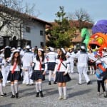 Pustni sprevod: ogromno ljudi (in športnikov) tudi v Sovodnjah