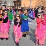 Pustni sprevod: ogromno ljudi (in športnikov) tudi v Sovodnjah