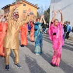 Pustni sprevod: ogromno ljudi (in športnikov) tudi v Sovodnjah
