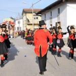 Pustni sprevod: ogromno ljudi (in športnikov) tudi v Sovodnjah
