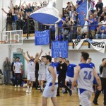 Sport - Kosarka - Breg Mediachem - Veselje po zmagi na tretji polfinalni tekmi play-offa D-lige in napredovanje v visjo C ligo silver