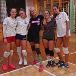 Skupina 32 naših odbojkarjev in odbojkaric na pripravah v Posto