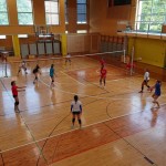 Skupina 32 naših odbojkarjev in odbojkaric na pripravah v Posto