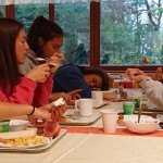 Skupina 32 naših odbojkarjev in odbojkaric na pripravah v Posto