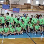 VolleyManià: na prvem turnirju v Dolini 74 učencev in učenk