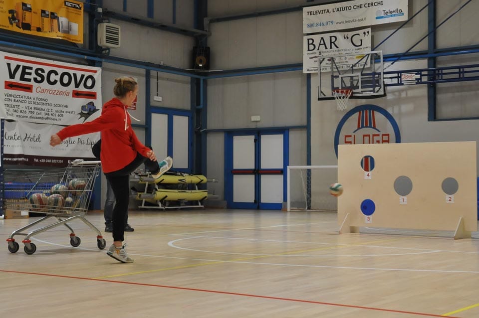 Božičnica NK Kras: praznično in igrivo