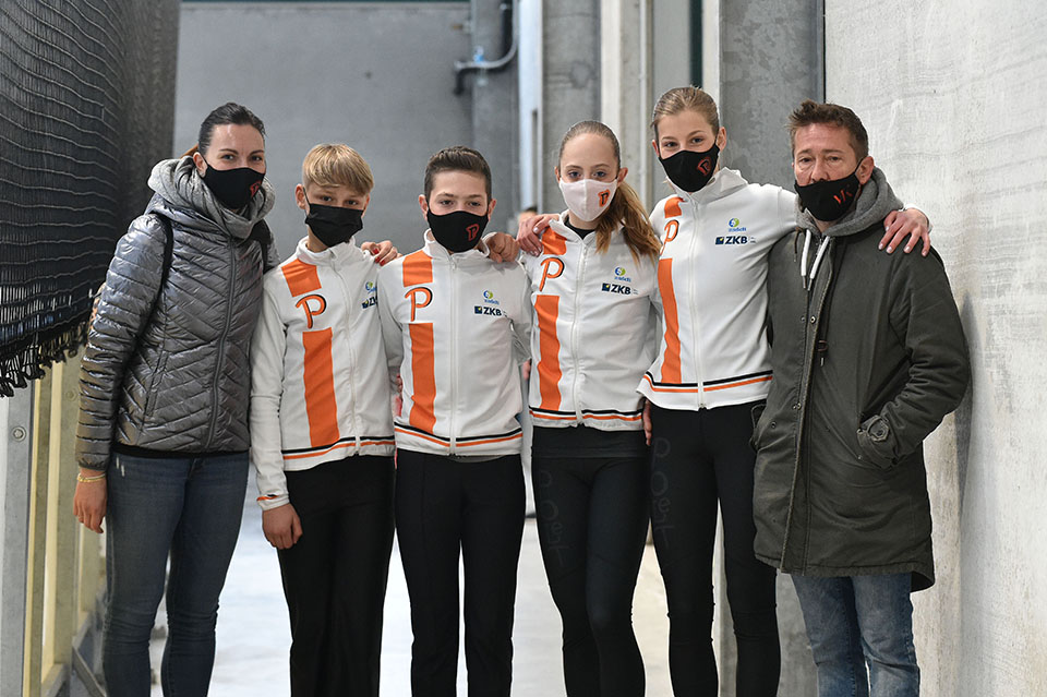 Pikelc 11-04-2021 - Sport - dezelno prvenstvo v umetnostnem kotalkanju - Polet in VIPAVA