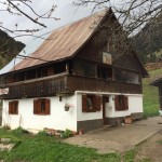 Mladinini planinci na vrhu Ojsternika