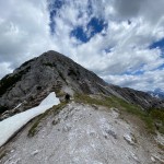 Jôf di Miezengot (Poldnašnja špica) 2.087m