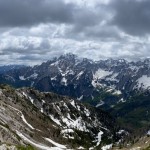 Jôf di Miezengot (Poldnašnja špica) 2.087m