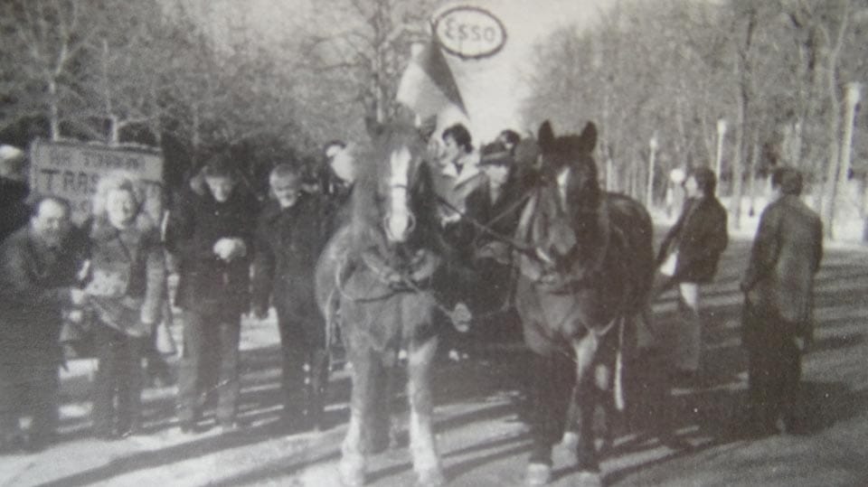 Foto 3 Z vozom v času naftne krize