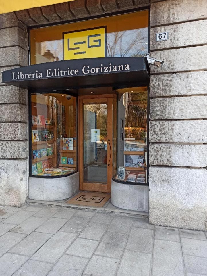 Foto 9
Pročelje: Libreria Editrice Goriziana - Goriška založniška knjigarna na Korzu