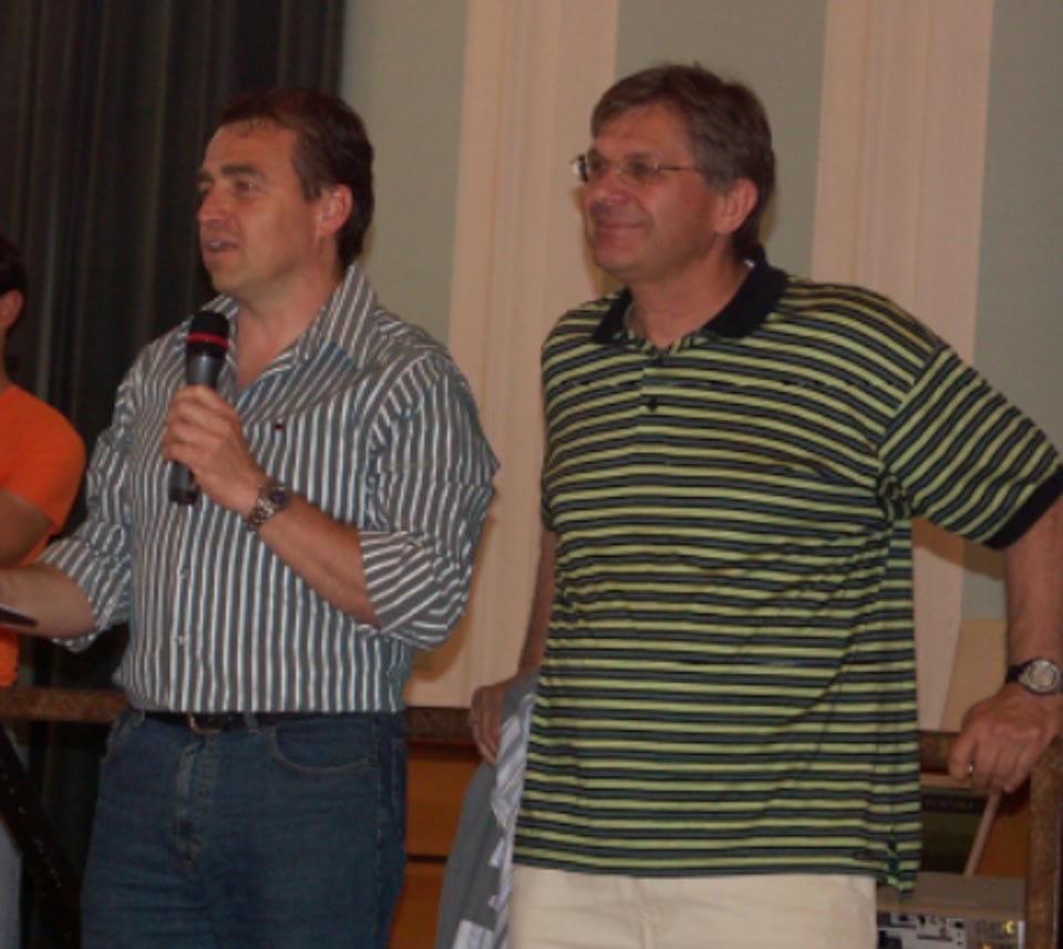 Foto 15
Z novinarjem Ervinom Čurličem na predstavitvi dvd-ja v Novi Gorici.