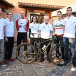 Dom Skala - predstavitev ekipe Flamme Rouge, ki jo vodi trener Alessandro Sasko Kalc