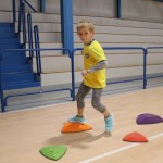 Skokičin vrtiljak in med dvema ognjema za OŠ Alojza Gradnika V