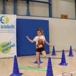 Skokičin vrtiljak in med dvema ognjema za OŠ Alojza Gradnika V