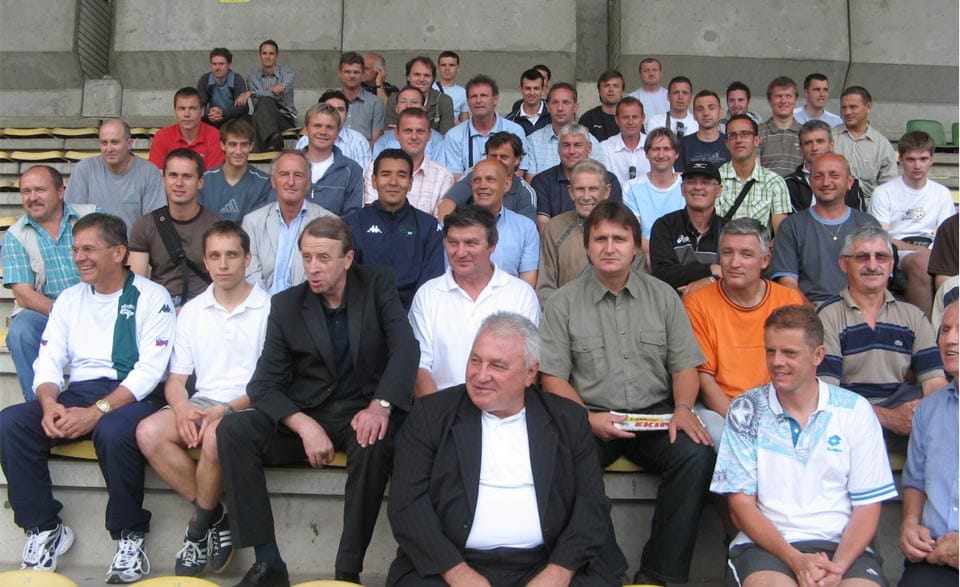 6.foto
Na predstavitvi njegove metodologije slovenskim trenerjem v Šiški.