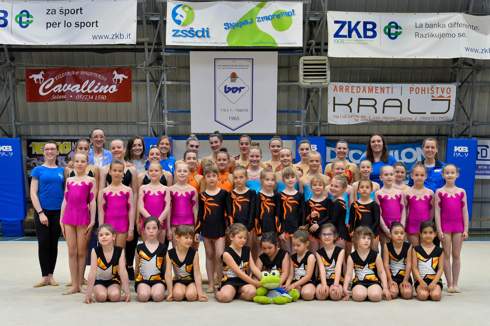 Sv. Ivan 28-05-2022 - SZ Bor - Stadion 1. Maj - Ritmicna gimnastika - Zakljucna akademija