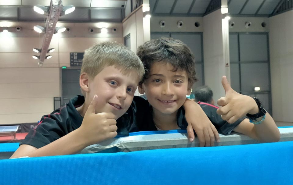 Trije mladi Krasovi igralci