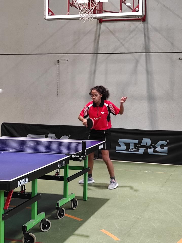 Krasovi igalci in igralke na več frontah