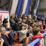 Božičnica KKBOR : Koši pod jelko