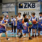 Božičnica KKBOR : Koši pod jelko