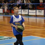 Božičnica KKBOR : Koši pod jelko