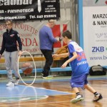 Božičnica KKBOR : Koši pod jelko