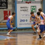 Božičnica KKBOR : Koši pod jelko