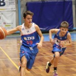 Božičnica KKBOR : Koši pod jelko