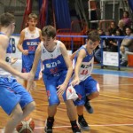 Božičnica KKBOR : Koši pod jelko