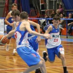 Božičnica KKBOR : Koši pod jelko