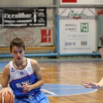 Božičnica KKBOR : Koši pod jelko