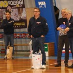 Božičnica KKBOR : Koši pod jelko