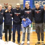 Božičnica KKBOR : Koši pod jelko