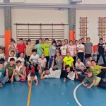 osnovnošolsko tekmovanje Med dvema ognjema