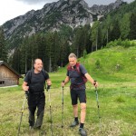 Planinke in planinci AŠD Mladina iz Ovčje na planino Raunas
