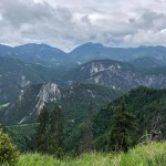 Planinke in planinci AŠD Mladina iz Ovčje na planino Raunas
