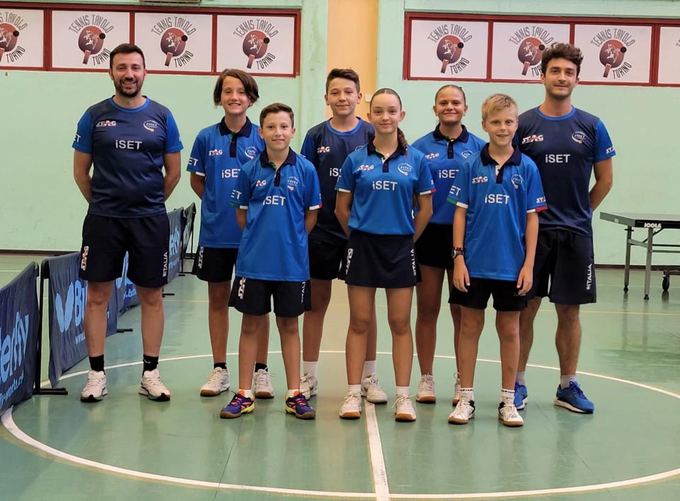 Jan Slavec drugi z desne