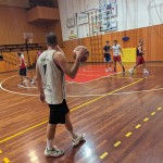 Dom s pomlajeno ekipo v novo sezono